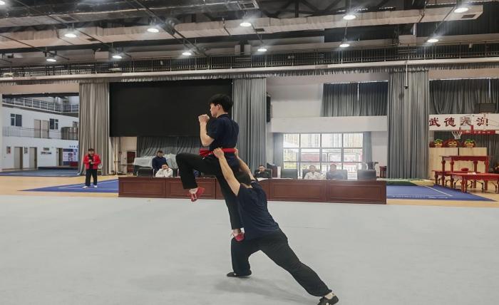 谈球吧核心通道图片