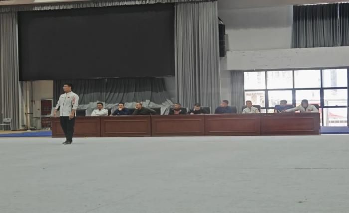谈球吧体育频道图片