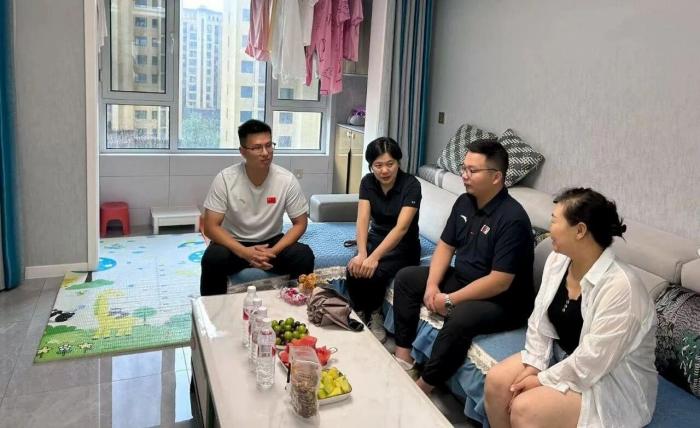 谈球吧超级联赛图片