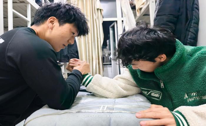 谈球吧手机版图片