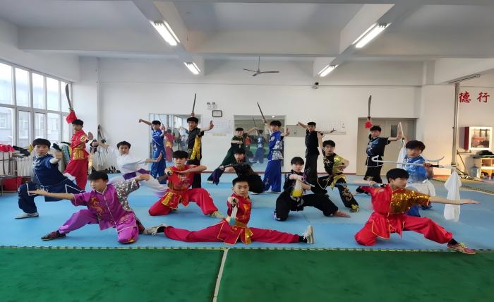谈球吧APP下载图片